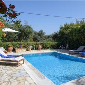 3 bedroom villa with pool and sea views in Barbati, Corfu, sleeps 8